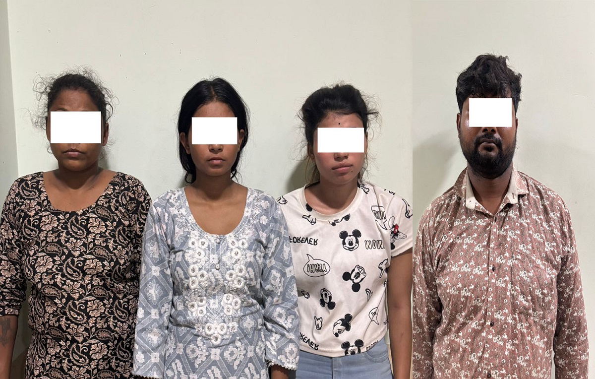 रूपन्देही प्रहरीले मानव बेचबिखन तथा ओसारपसारमा संलग्न रहेको भन्दै चार जनालाई पक्राउ गरेको छ।