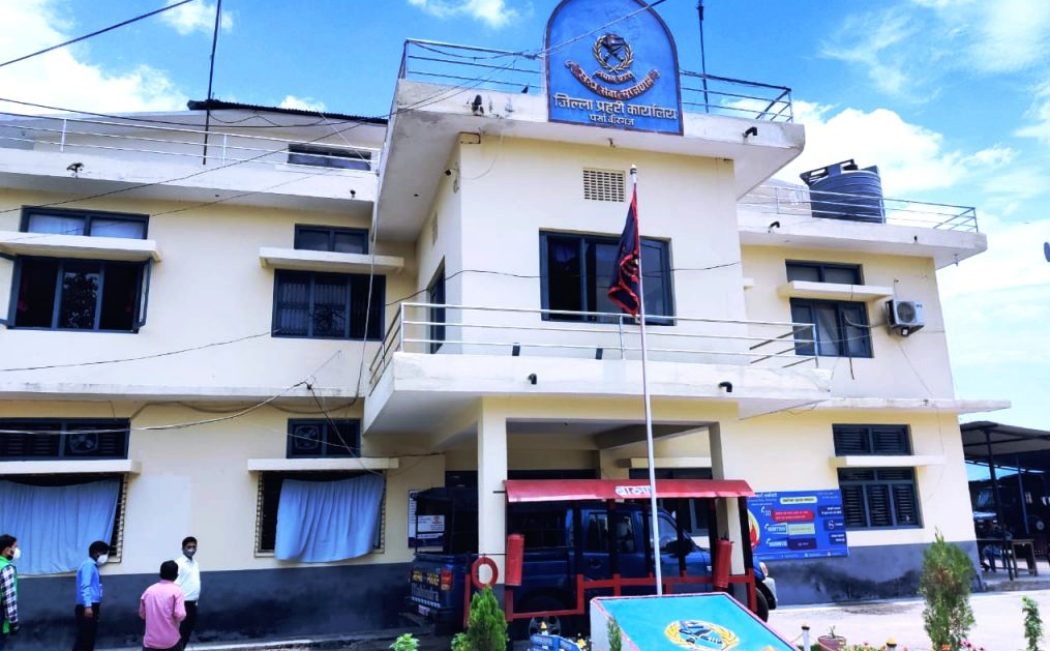 पर्सा प्रहरीको नयाँ योजना — १० मिनेटमै कानुनी दायरामा।