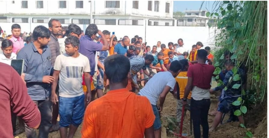 बारामा माटोको ढिस्को खस्दा २ को मृत्यु, ६ घाइते।