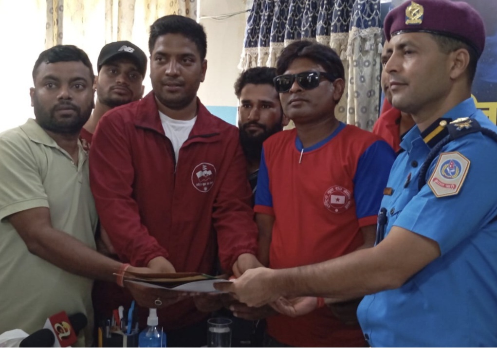 बालेन र गुरुङ्ग बिरुद्ध पर्सामा पनि उजुरी।