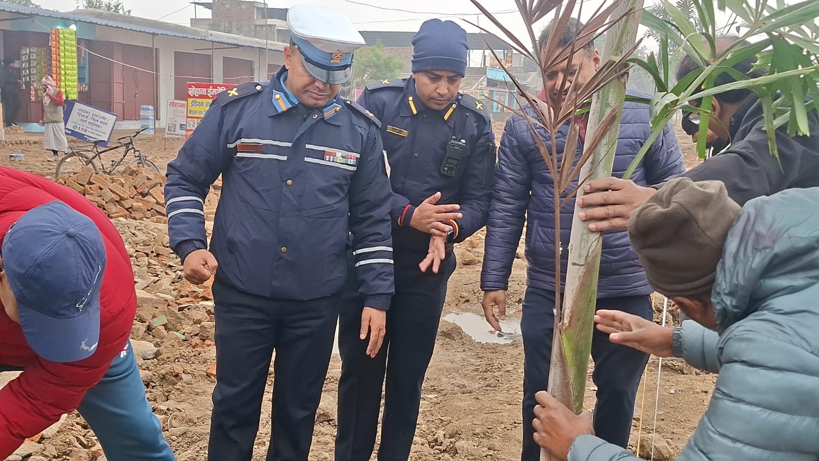 बीरगंजमा वृहत वृक्षारोपण कार्यक्रम सम्पन्न, हरियाली सहर निर्माणतर्फ साझा पहल।