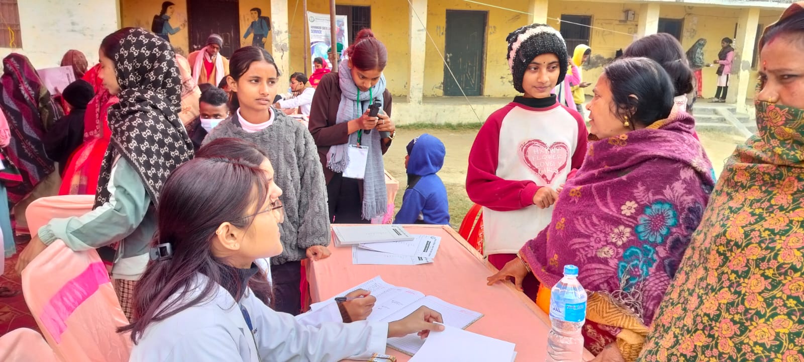 नेशनल मेडिकल कलेज र प्रिस्टिन भ्याली ड्राइपोर्टद्वारा वीरगन्जमा निःशुल्क स्वास्थ्य शिविर।