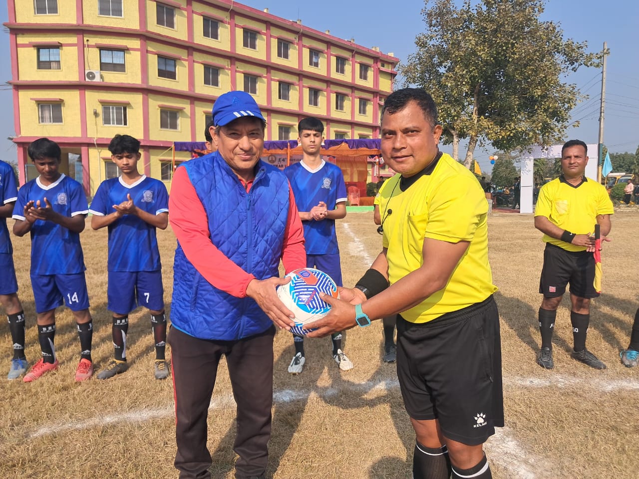 मुनलाइट सेकेन्डरी स्कूलको शानदार सुरुवात, नेपाल कावेरी एकेडेमीमाथि ६–१ को फराकिलो जित।