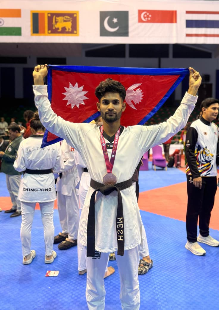 वीरगञ्जबाट विश्वसम्म: अबताब आलमले अन्तर्राष्ट्रिय तेक्वान्दोमा फहराए नेपालको झण्डा ।