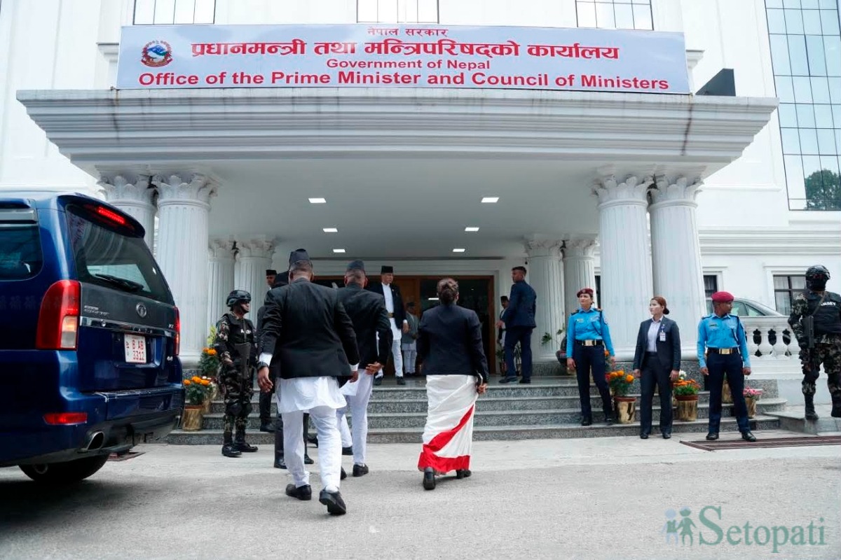 दोहोरो सुविधा लिनेबाट ७०१ सरकारी गाडी फिर्ता, सुशासन अभियानलाई सरकारको जोड।