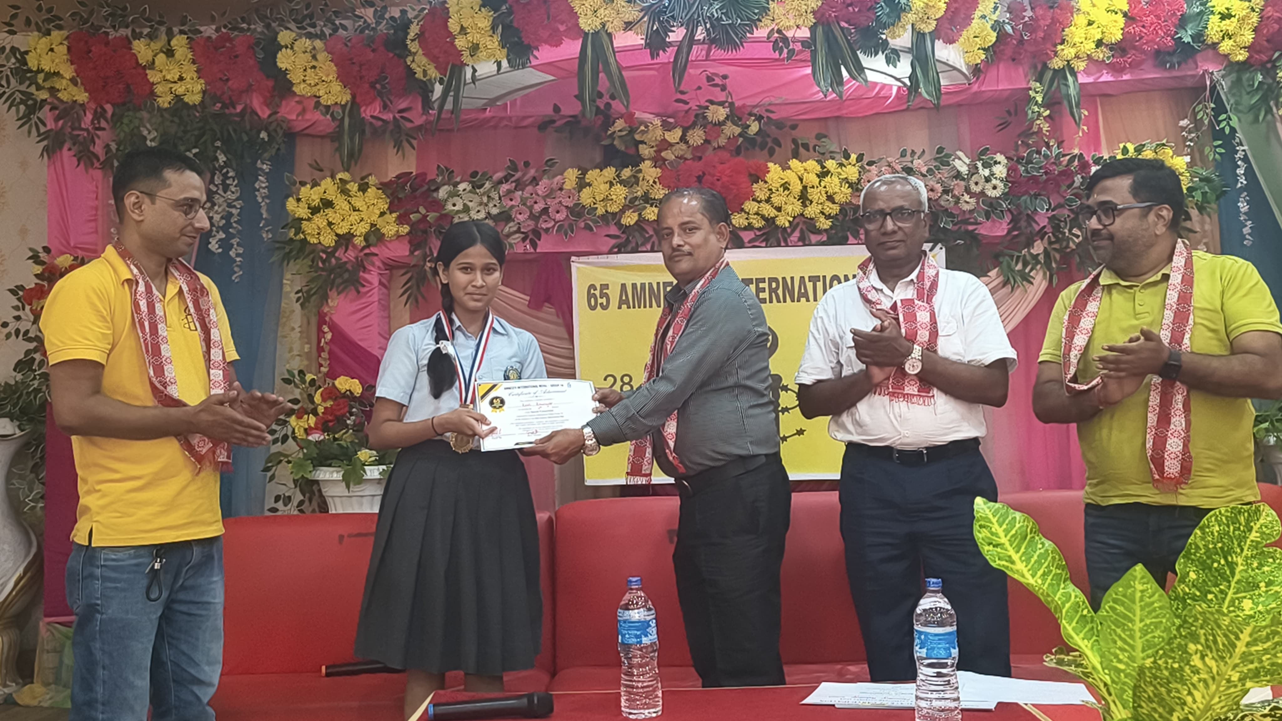 ६५औँ एम्नेस्टी इन्टरनेशनल डेको अवसरमा वीरगञ्जमा वक्तृत्वकला प्रतियोगिता सम्पन्न गौतम स्कुल पहिलो।