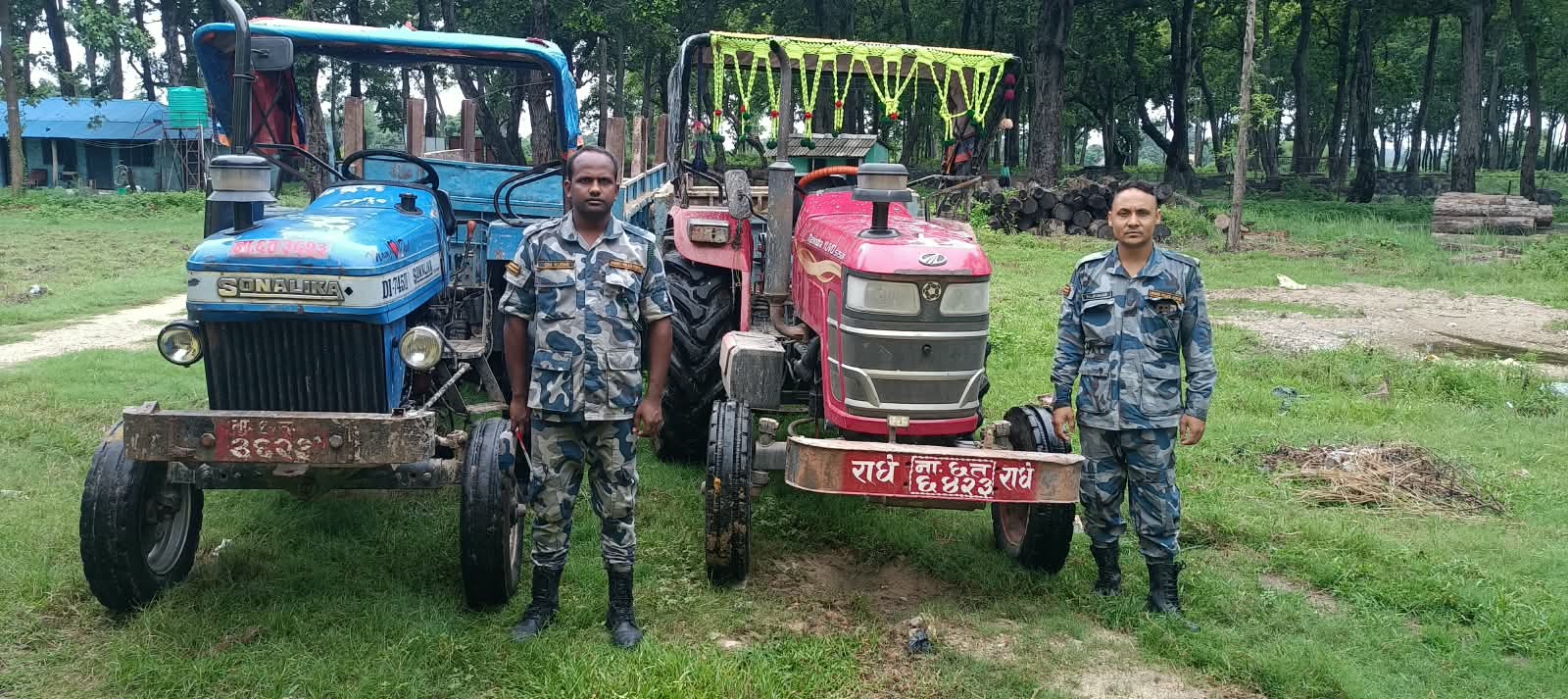 अवैध बालुवा उत्खननमा संलग्न २ ट्याक्टरसहित चालक नियन्त्रणमा।