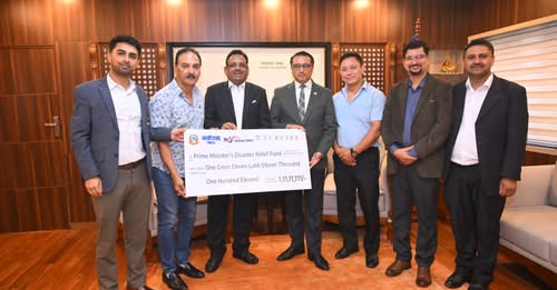 सर्वोत्तम र जगदम्बा सिमेन्टद्वारा बाढीपीडितलाई १ करोड ११ लाख सहयोग।