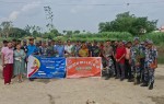 वातावरण संरक्षणमा सशस्त्र प्रहरीको पहल : वीरगञ्जमा २०० बिरुवा रोपियो।
