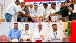 सार्क जर्नलिस्ट फोरम नेपालका सदस्य टोलीलाई भारतमा सम्मान।