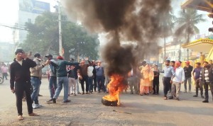 असंवैधानिक मुख्यमन्त्री नियुक्ति विरुद्ध जनमत पार्टी सडकमा, सरार्फको कडा चेतावनी।