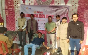 रोटरी क्लब द्वारा बिरगंजमा रक्तदान कार्यक्रम सम्पन्न ,४९ जनाले गरे रक्तदान ।