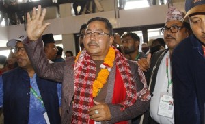 नेपाली कांग्रेसको सभापति पदमा श्यामकृष्ण खड्गीले दिए उम्मेदवारी।