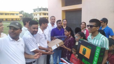 एनआइ कलेज द्वारा त्रीजुद्ध स्कुलमा सन्चालित दृष्टिविहिन छात्रावासमा ल्यापटप कम्प्युटर सेट सहयोग प्रदान ।