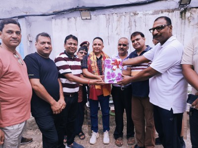 ग्रिनसिटी सामुदायिक प्रहरी सेवा केन्द्र आदर्शनगरद्वारा प्रहरी प्रमुख गौतम मिश्रलाई बिदाई।