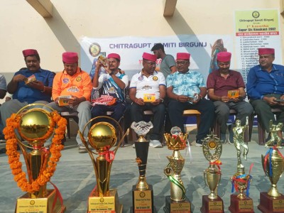 बीरगंजमा प्रथम कायस्थ सुपर सिक्स नकआउट क्रिकेट प्रतियोगिता सुरु ।