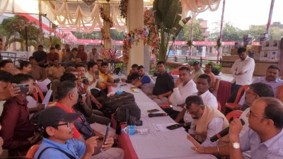 वीरगन्ज घडीर्वा पोखरीमा भोलि १.५ लाख भक्तजनले अर्घ्य दिने अनुमान ।