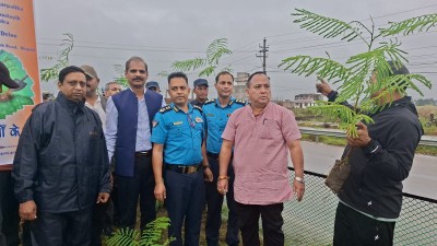 बिरगंजमा बृहत वृक्षारोपण तथा व्यवस्थापन एवं सरसफाई कार्यक्रम सम्पन्न ।