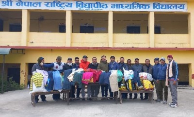 नेरामाबी श्रीपुरका २०४३ SLC विद्यार्थी समुह द्वारा वीरगन्ज कपडा बैकलाई कपडा सहयोग प्रदान  ।