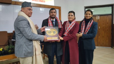 नेशनल मेडिकल कलेजद्वारा डीन प्रा.डा. मोहन राज शर्मा र क्याम्पस प्रमुख प्रा.डा. सुरेश उप्रेती सम्मानित