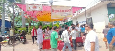 वीरगन्ज समाज सेवा द्वारा नारायणी अस्पतालमा साप्ताहिक निशुल्क भोजन कार्यक्रम तेस्रो वर्षमा पनि  निरंतरता ।