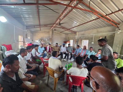 युवा नेता बिकेश राय थारू दर्जनौँ समर्थकसहित पुनः रास्वपामा फर्किए, सांसद कानूद्वारा भव्य स्वागत।