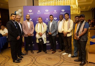 एक्सपर्ट एजुकेसनको अन्तर्राष्ट्रिय शैक्षिक मेला वीरगंजमा शुरु, मेयर सिंहले गरे उदघाट्न