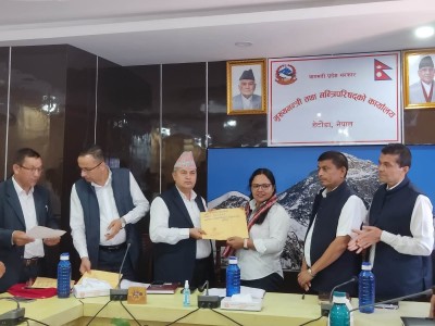 बामगती प्रदेशमा कर्मचारीको वैयक्तिक विवरण वितरण सुरु