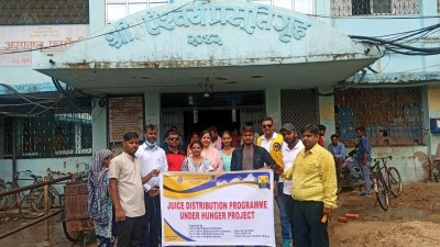 लायन्स क्लबद्वारा विभिन्न स्थानहरुमा खाना खुवाउने कार्यक्रम सम्पन्न