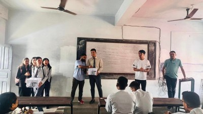 हेटौंडामा ‘राष्ट्रपतिको सहयोगार्थ’ १ रुपैयाँ संकलन 