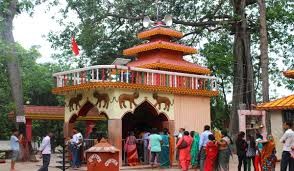 गढीमाई मेलालाई लक्षित गर्दै गढीमाई र कलैयाद्वारा सार्वजनिक बिदाको घोषणा