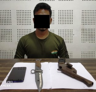 घरेलु हतियारसहित बाराका उमर राय यादव पक्राउ