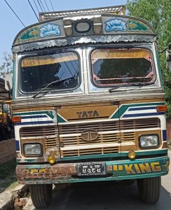 ६० लाखभन्दा बढीको सामानसहितको ट्रक पर्सा प्रहरीको नियन्त्रणमा  