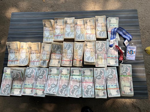 पर्सामा २० लाखभन्दा बढी अवैध नगदसहित एक जना पक्राउ।