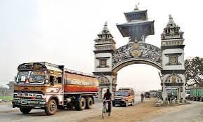 वीरगञ्ज नाकाबाट १० अर्बभन्दा बढीको दलहन आयात, परिमाण बढ्दा पनि मूल्य घट्यो।