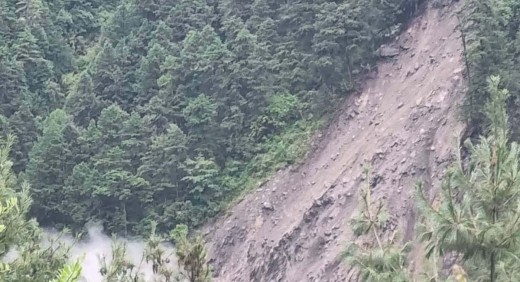 नुवाकोटको उत्तरगया मिनिमार्टमा २४ शव फेला।