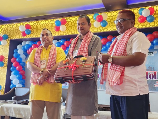 बिरगंज महानगर पालिका को १७ औं नगर सभा सम्पन्न । ३ अर्ब २२ करोड ४८ लाख को बजेट प्रस्तुत