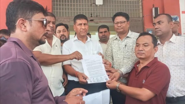 बीरगंजमा प्याब्सनद्वारा शिक्षा विधेयक विरोध, निजी विद्यालय संचालकहरूले ध्यानाकर्षण पत्र पेश गरे।