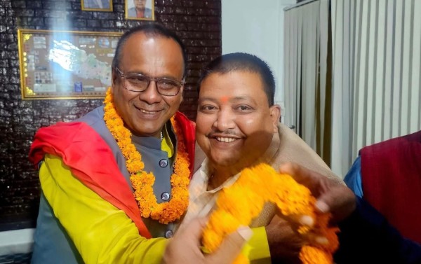 नवनियुक्त मुख्यमन्त्री यादवले आइतबार शपथ लिने।