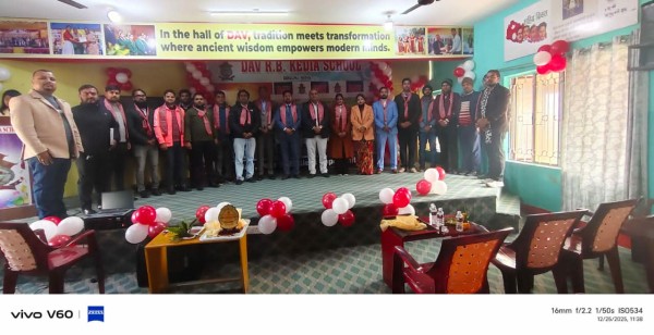 डिएभी आर.बी. केडिया स्कुलमा कक्षा ११ मा भर्ना भएका विद्यार्थीहरूको भव्य स्वागत।