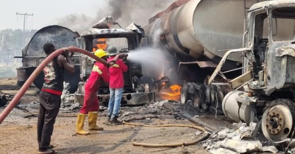 ग्यास खानिमा विस्फोट हुँदा ३८ मजदुरको ज्यान गयाे, २७ घाइते।