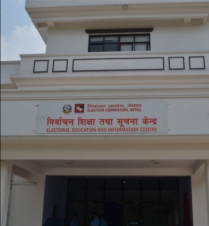 निर्वाचन आयोग को निर्णय: फागुन २० रातिदेखि सवारी सञ्चालनमा रोक।