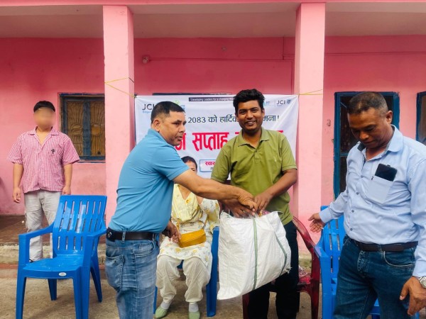 जेसीज सप्ताहको तेस्रो दिन: बाल सुधार गृहका १०२ बालकको स्वास्थ्य परीक्षण।