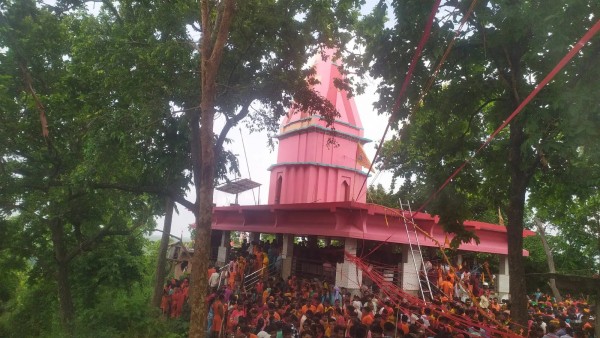 साउनको अन्तिम सोमबारः शिवालयमा बिहानैदेखि भक्तजनको घुइँचो