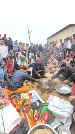बीरगंज महानगरपालिका-२९ बसडिल्वामा दलित समुदायको सामुदायिक भवन शिलान्यास