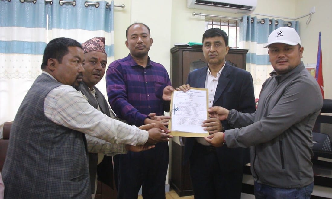 मकवानपुरमा नापी भएका स्थानीय तहमा लालपूर्जा वितरण गर्न भूमि अधिकार तथा श्रमिक संगठनको माग